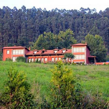 Escuelas De Fuentes Villaviciosa  Buitenkant foto