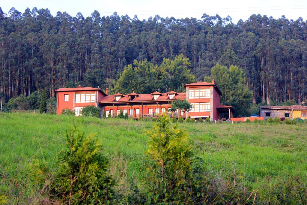 Escuelas De Fuentes Villaviciosa  Buitenkant foto